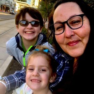 Meet your Posher, Shawna